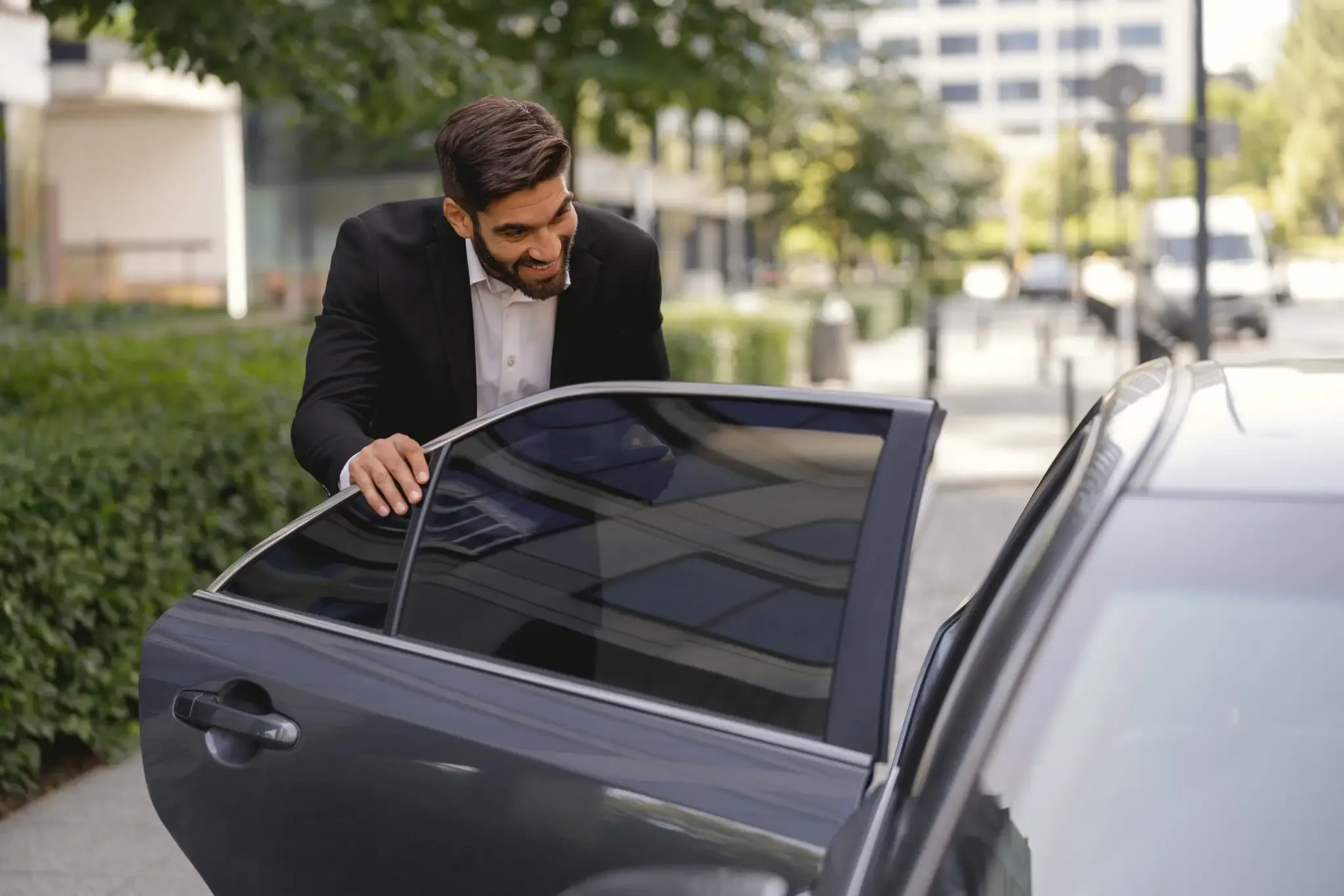 The Difference Between a Chauffeur and A Driver
