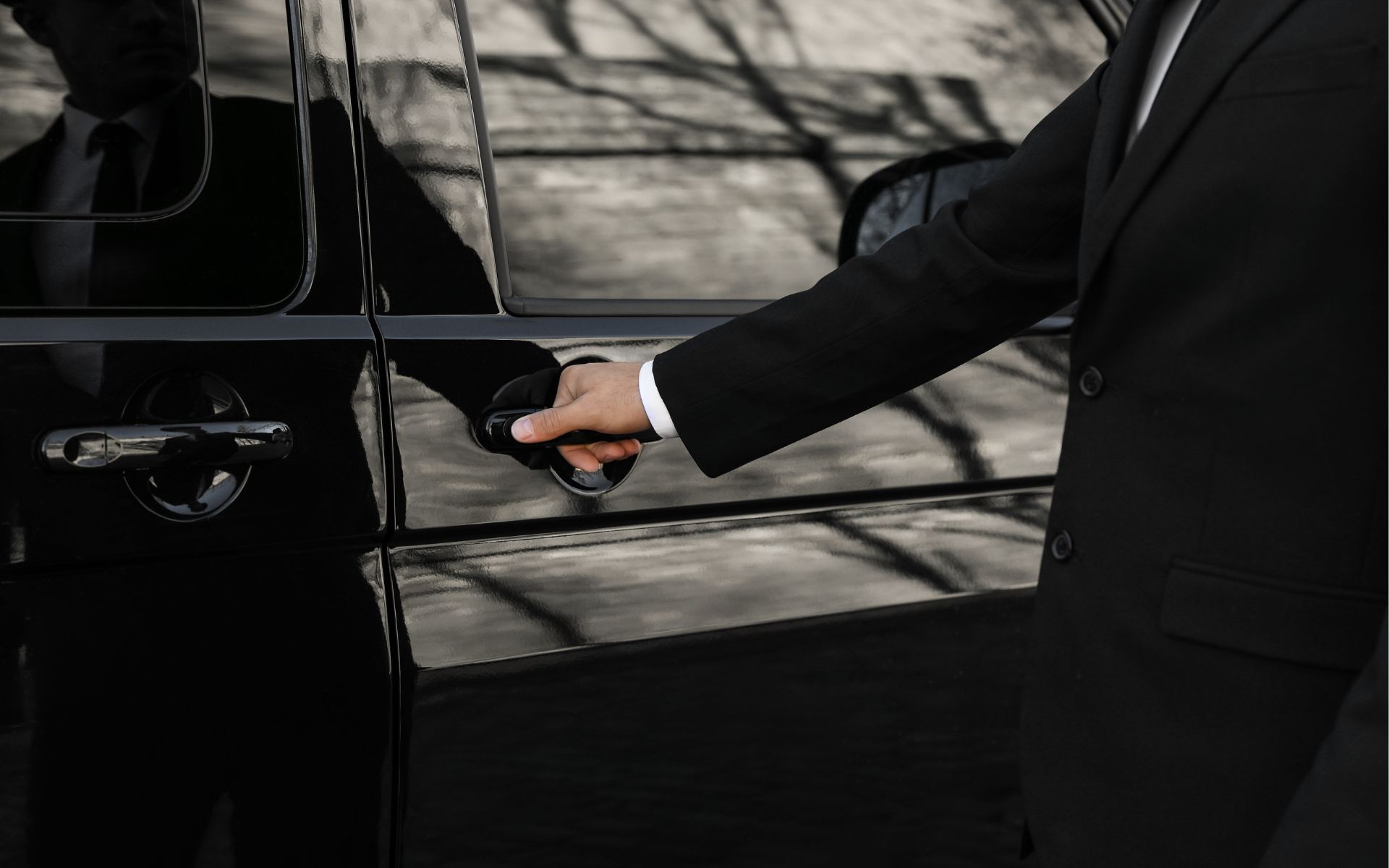 Manchester Seasonal Tours Transportation